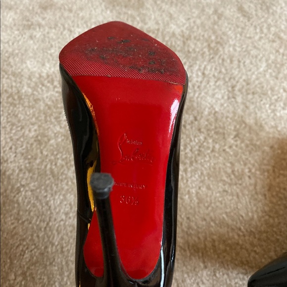 Christian Louboutin Shoes - Christian louboutin